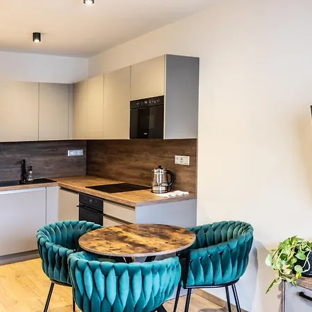 G&t Square Apartmanhotel 4*