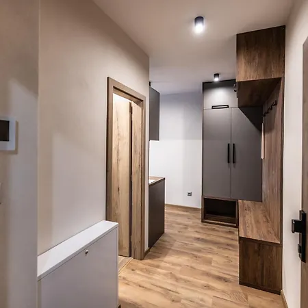 G&t Square Apartmanhotel