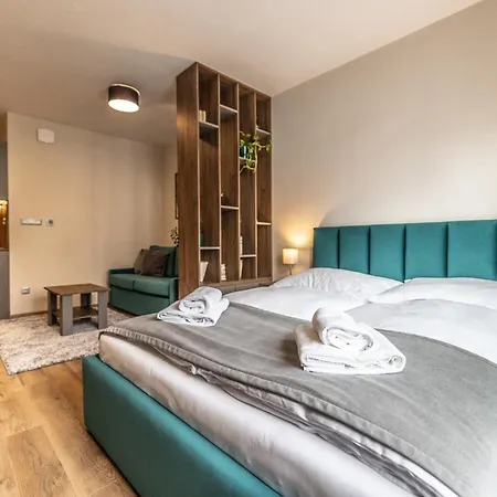 G&t Square Apartmanhotel Lipótszentmiklós