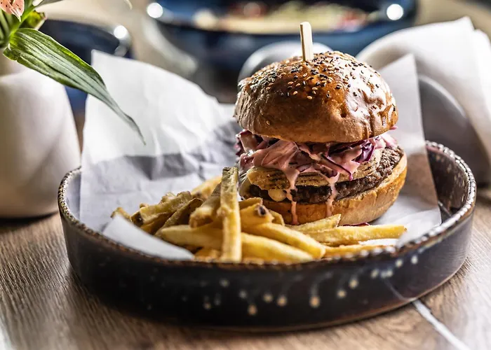 G&t Square Apartmanhotel 4*