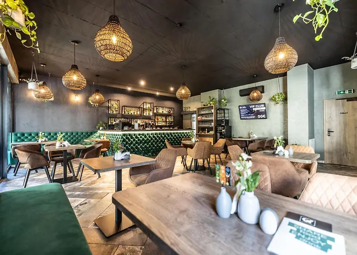 G&t Square Apartmanhotel