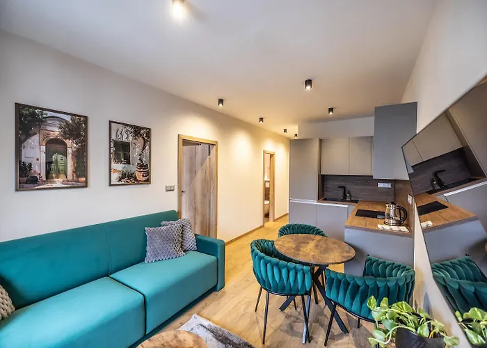 Hotel apartamentowy G&t Square 4*